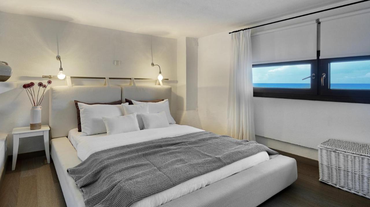 Soleado Beachfront Villa Skála Foúrkas 외부 사진